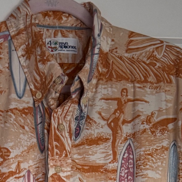 🌴 Vintage Reyn Spooner “Island Surfers” Hawaiian Shirt – 1990s (L) - Picture 1 of 8